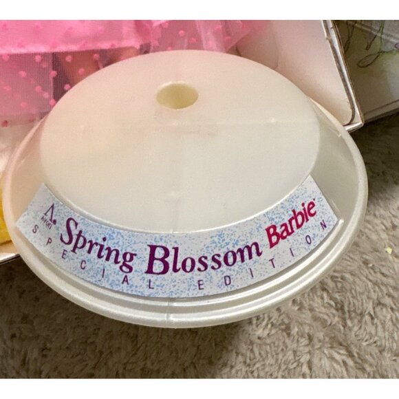 Spring Blossom Barbie Doll Special Edition Avon Exclusive 1995 Mattel - Picture 5 of 15
